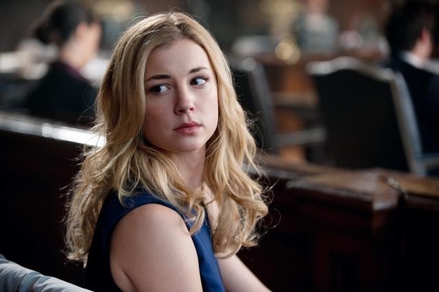 Still of Emily VanCamp in Kerstas (2011)