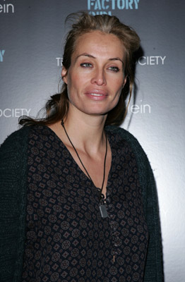 Frederique Van Der Wal at event of Factory Girl (2006)