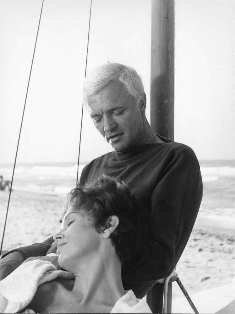 Still of Dawn Addams and Peter van Eyck in Geheimaktion Schwarze Kapelle (1959)