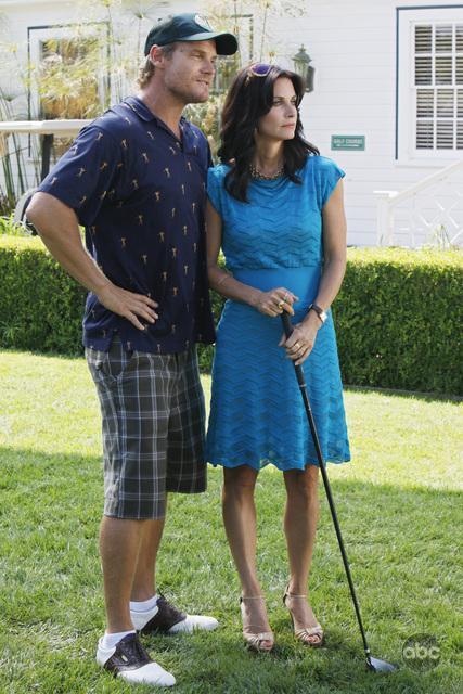 Still of Courteney Cox and Brian Van Holt in Cougar Town (2009)