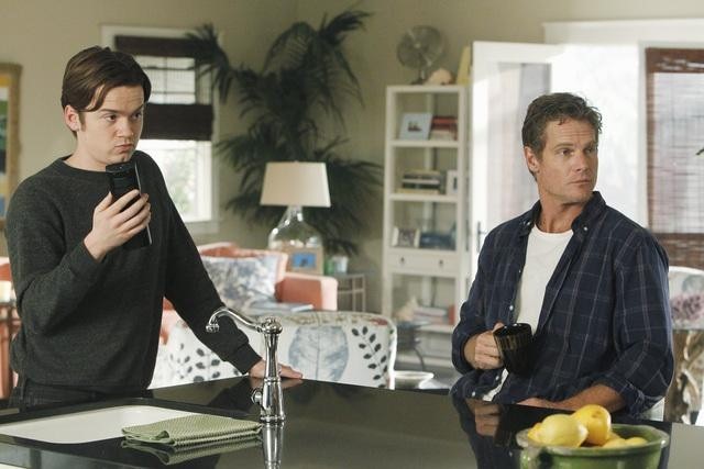 Still of Dan Byrd and Brian Van Holt in Cougar Town (2009)