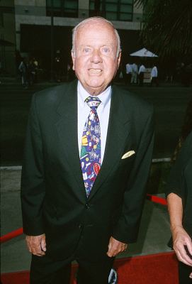 Dick Van Patten at event of My 5 Wives (2000)