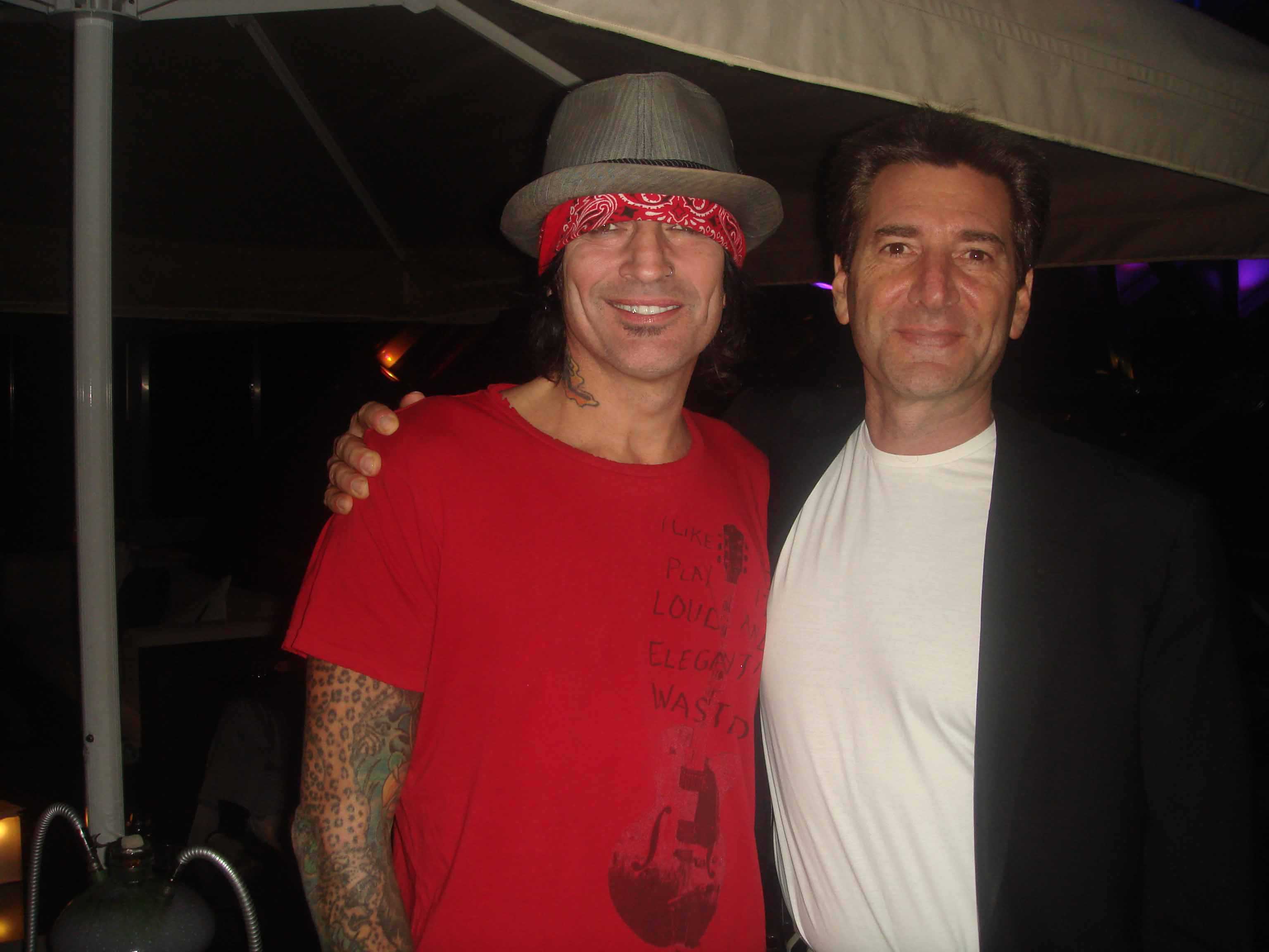 Bob Van Ronkel and Tommy Lee in Moscow 2009