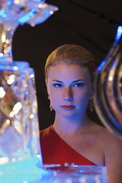 Still of Emily VanCamp in Kerstas (2011)