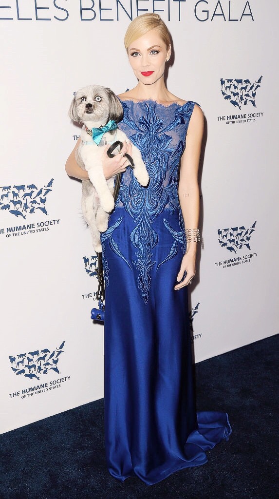 Laura Vandervoort Attends The Humane Society United States, 2015 Gala HSUS with her rescue dog Frankie.