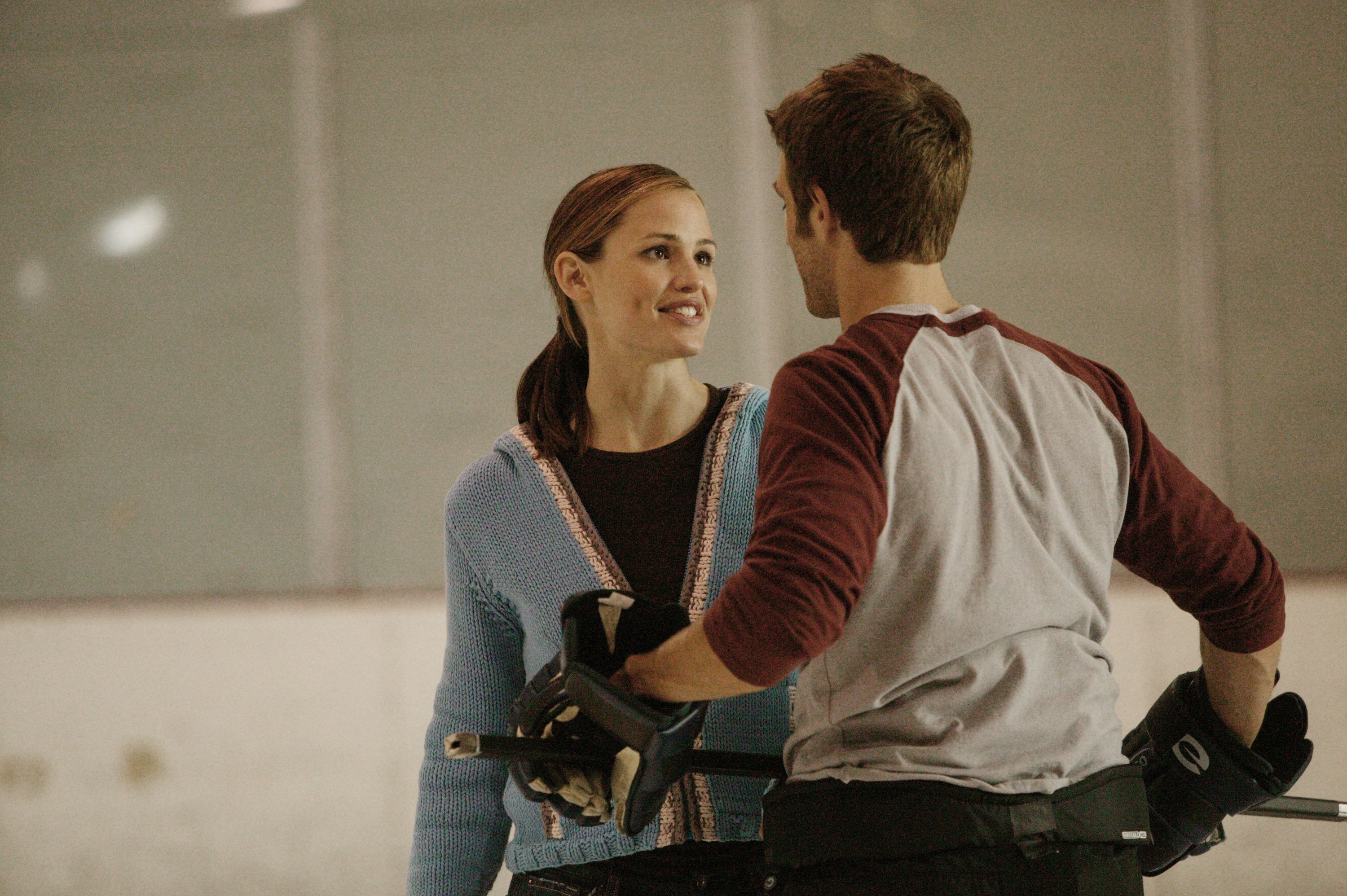 Still of Jennifer Garner and Michael Vartan in Alias (2001)