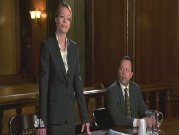 Still of Jeri Ryan and Nelson Vasquez as Mark Ocurro in LAW & ORDER: Special Victims Unit