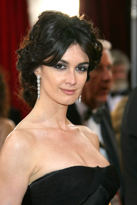 Paz Vega at event of The 78th Annual Academy Awards (2006)