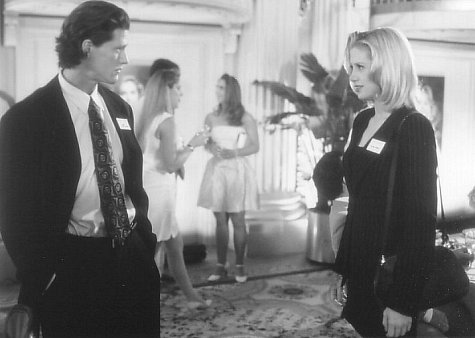 Still of Mira Sorvino and Vincent Ventresca in Romy and Michele's High School Reunion (1997)