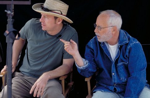 Richard Dreyfuss and Chris Ver Wiel in Who Is Cletis Tout? (2001)
