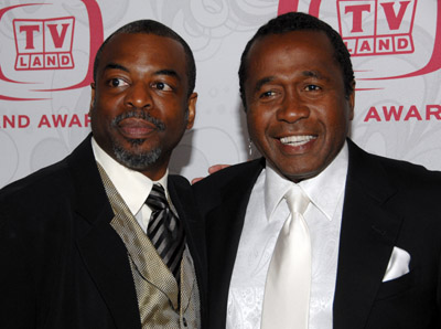 LeVar Burton and Ben Vereen at event of The 5th Annual TV Land Awards (2007)