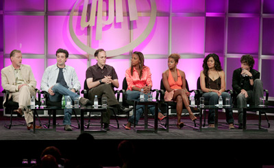 Holly Robinson Peete, Adam Chase, Reagan Gomez-Preston, Warren Littlefield, Ion Overman, Vince Vieluf and Andrew Secunda at event of Love, Inc. (2005)