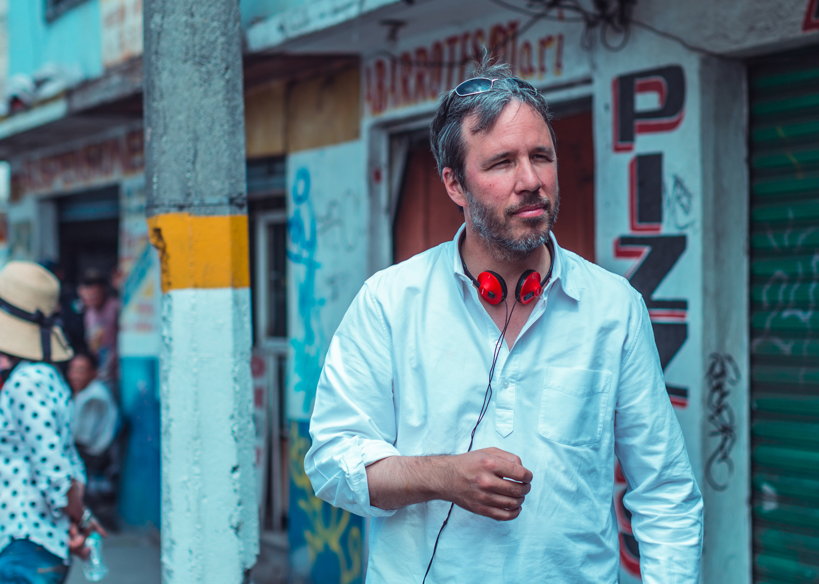 Still of Denis Villeneuve in SICARIO: Narkotiku karas (2015)