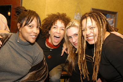 Lynn Whitfield, Stephanie Allain, Kasi Lemmons and Amy Vincent at event of The Yes Men (2003)