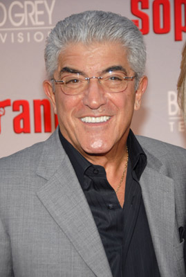 Frank Vincent at event of Sopranai (1999)