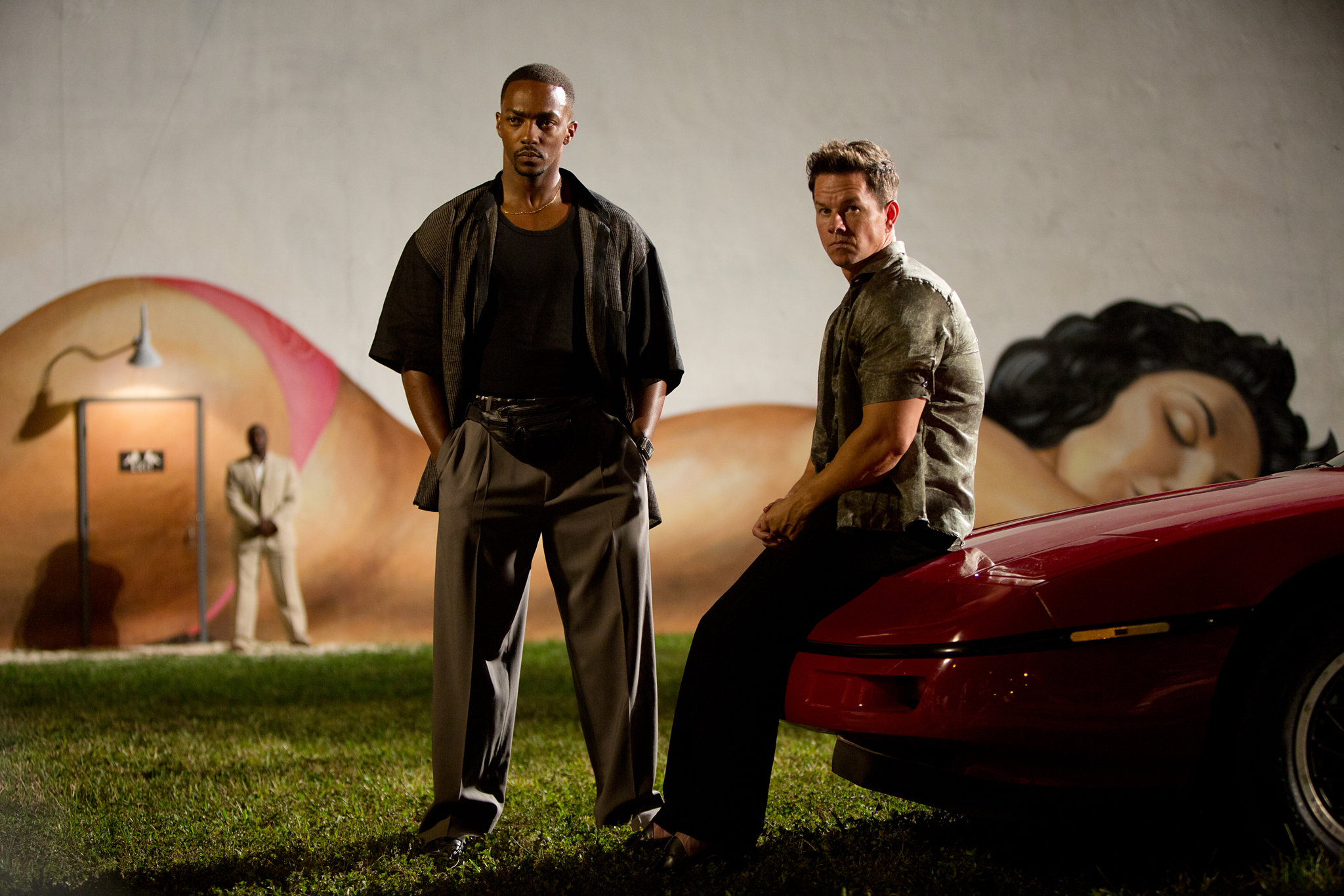Still of Mark Wahlberg and Anthony Mackie in Kulturistai (2013)