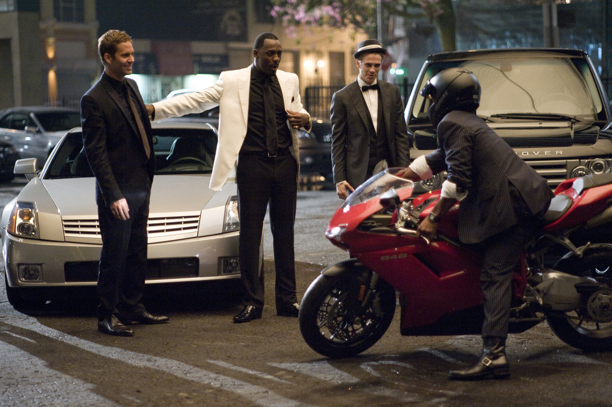 Still of Hayden Christensen, Idris Elba and Paul Walker in Takers (2010)