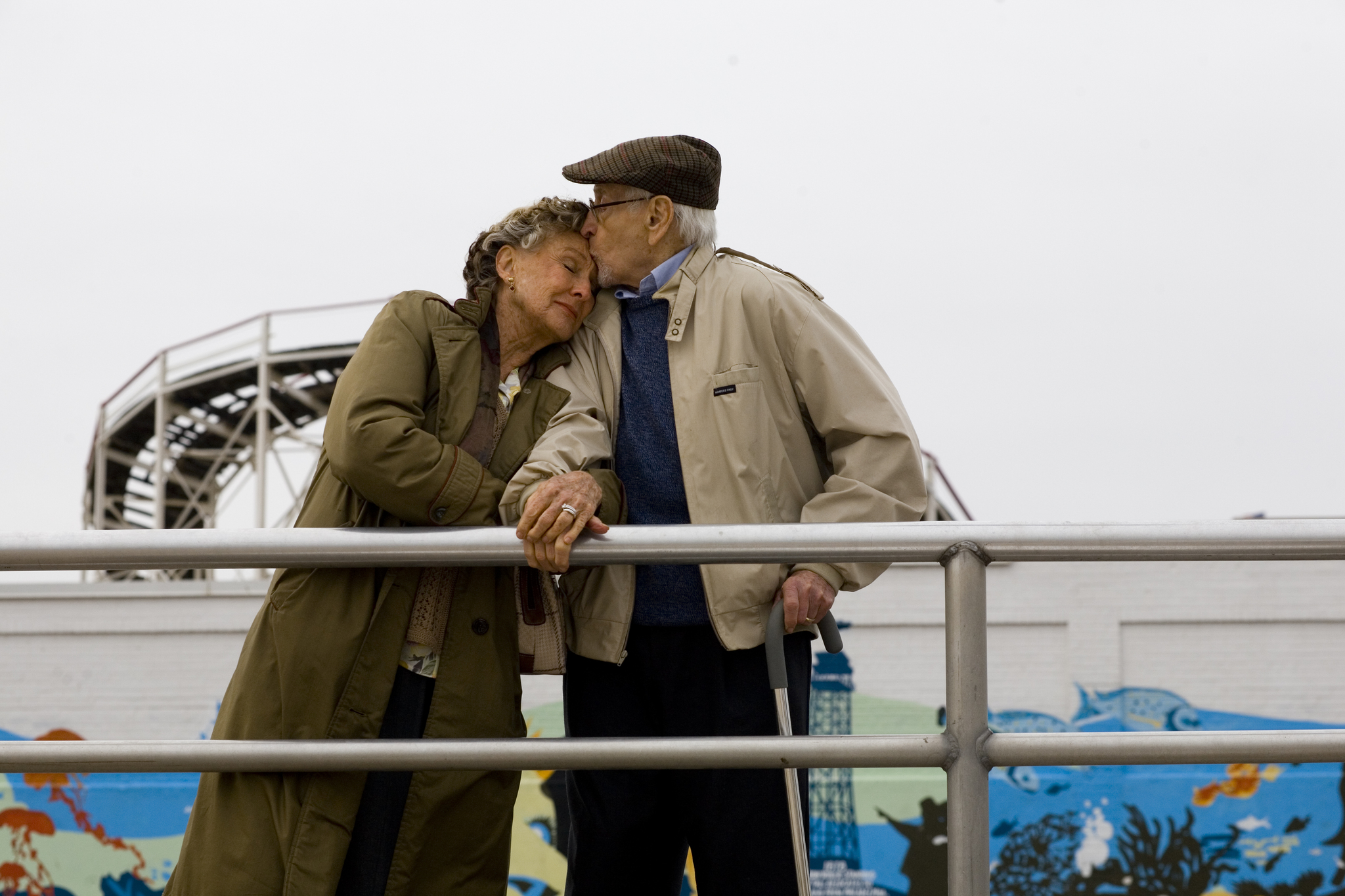 Still of Cloris Leachman and Eli Wallach in New York, I Love You (2008)