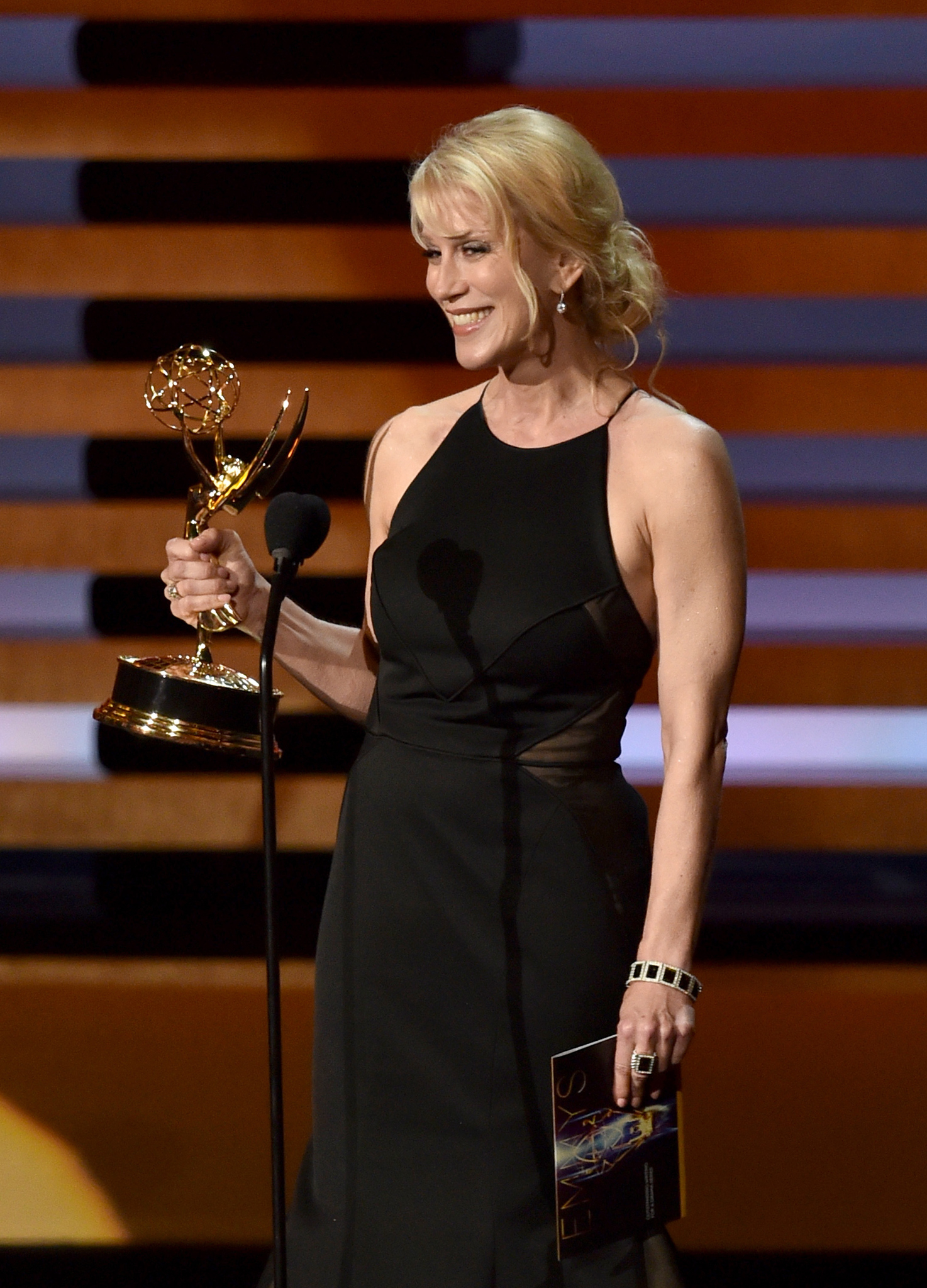 Moira Walley-Beckett at event of The 66th Primetime Emmy Awards (2014)