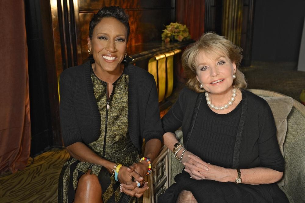 Still of Robin Roberts and Barbara Walters in The Barbara Walters Special: Barbara Walters Presents: The 10 Most Fascinating People of 2013 (2013)