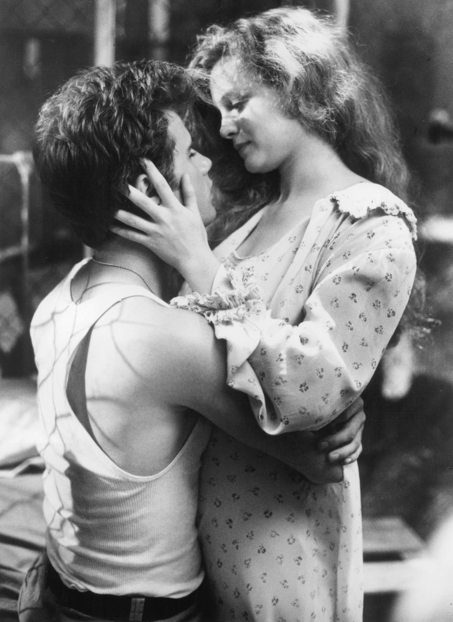 Still of Heather Graham and Jamie Walters in Shout (1991)