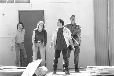 Still of Helen Shaver, Chris Gartin, Michael Gross and Fred Ward in Tremors II: Aftershocks (1996)