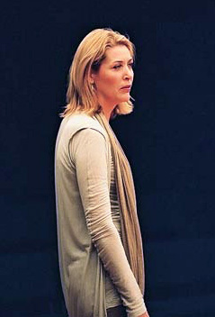 2005: Jennifer Ward-Lealand as Stevie in stage-play 