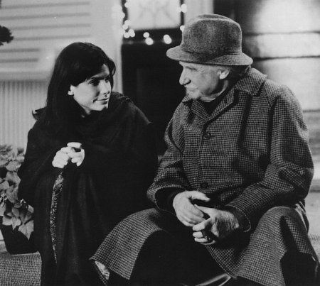 Still of Sandra Bullock and Jack Warden in While You Were Sleeping (1995)