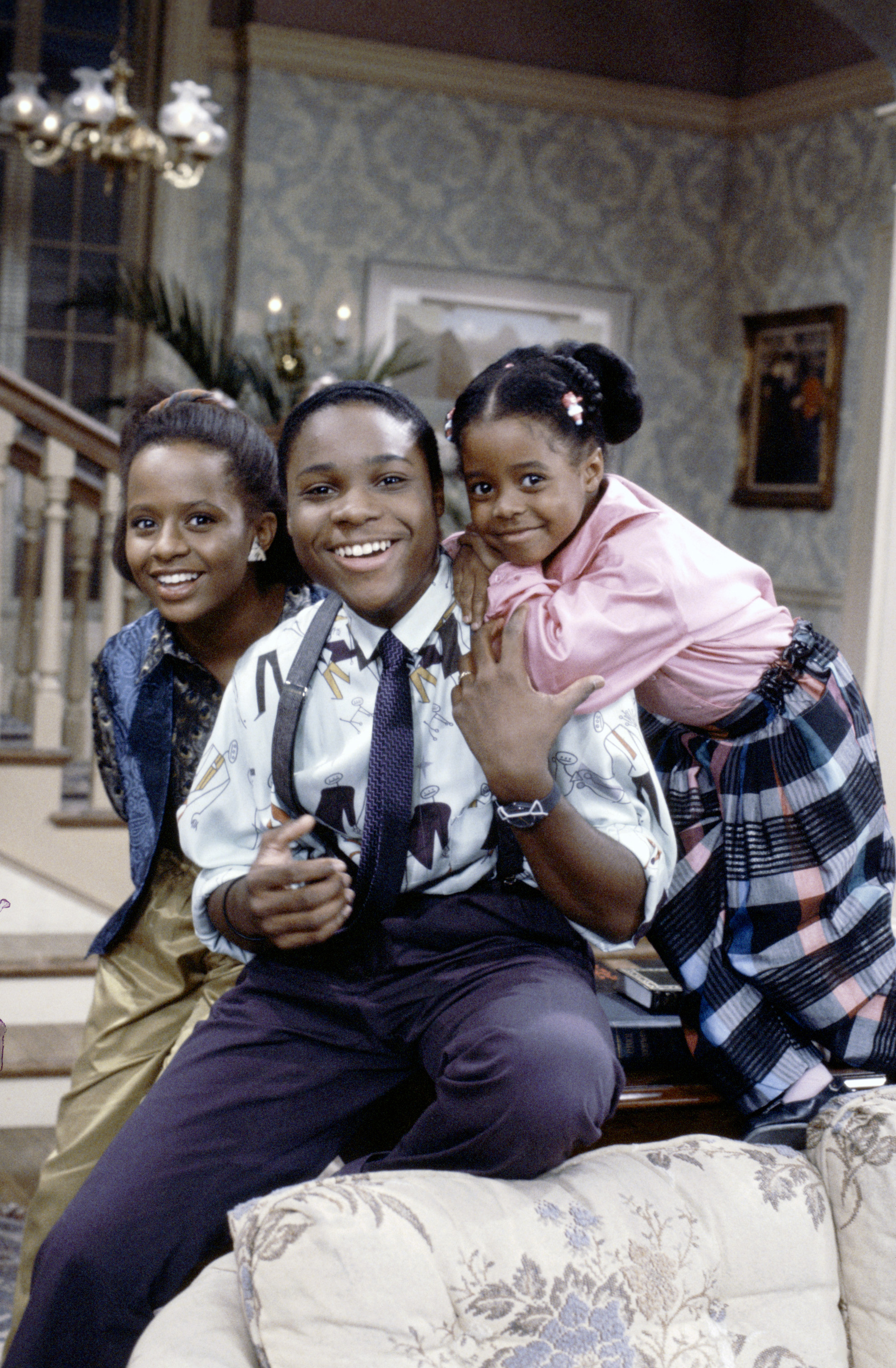 Still of Tempestt Bledsoe, Keshia Knight Pulliam and Malcolm-Jamal Warner in The Cosby Show (1984)