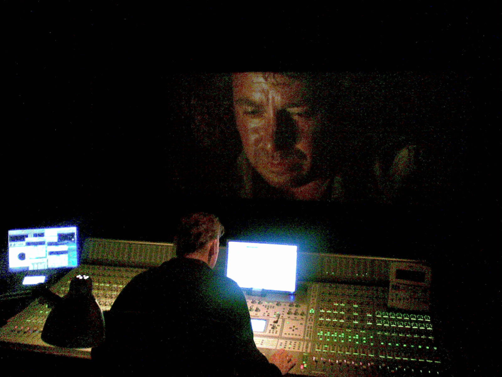 busy mixing 'Silent Army' on screen Marco Borsato, at the mixing desk Peter Warnier.