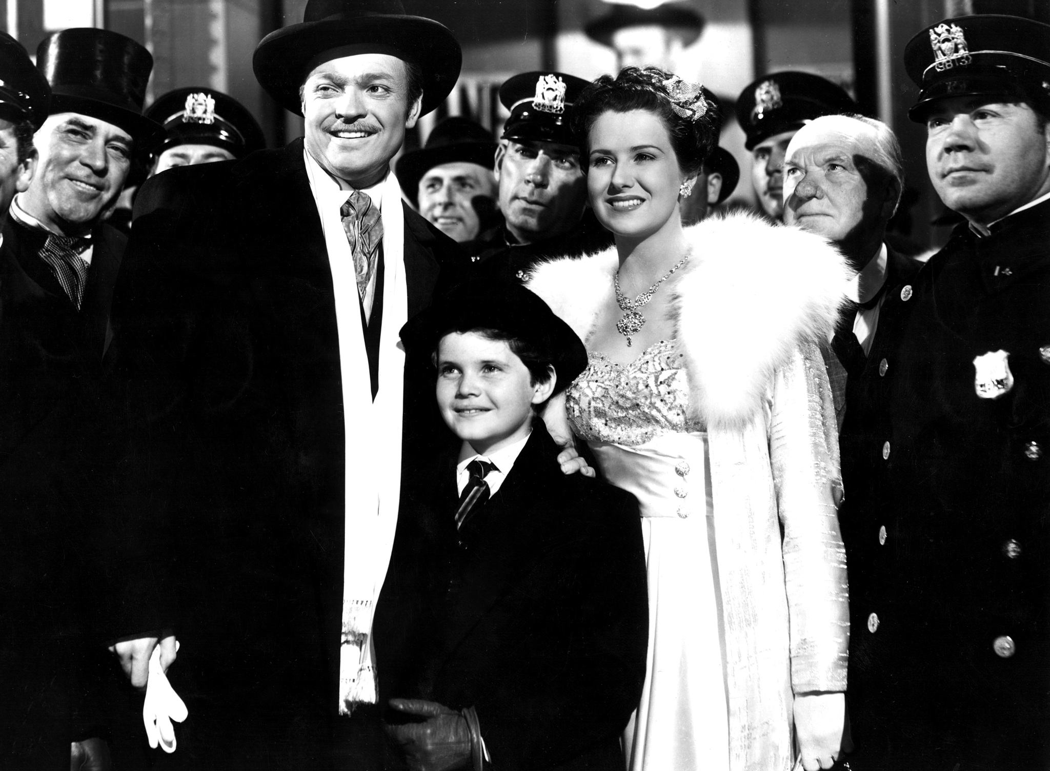 Still of Orson Welles, Sonny Bupp and Ruth Warrick in Citizen Kane (1941)