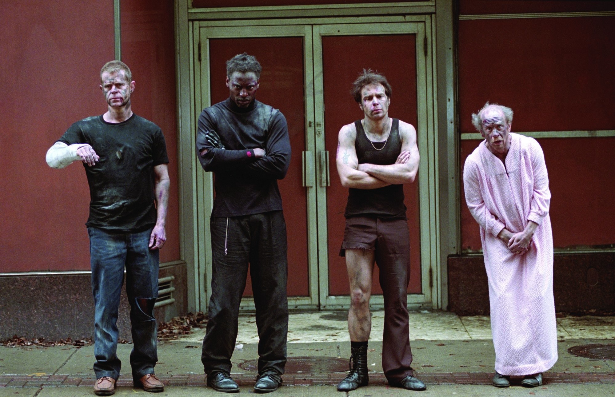 Still of William H. Macy, Michael Jeter, Sam Rockwell and Isaiah Washington in Welcome to Collinwood (2002)