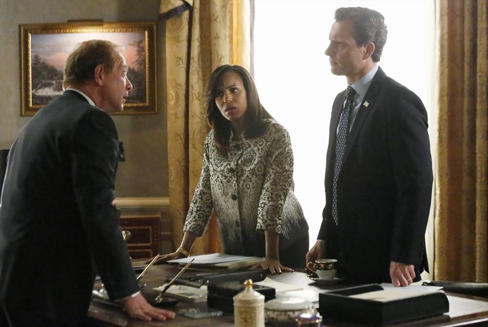 Still of Tony Goldwyn, Jeff Perry and Kerry Washington in Scandal (2012)