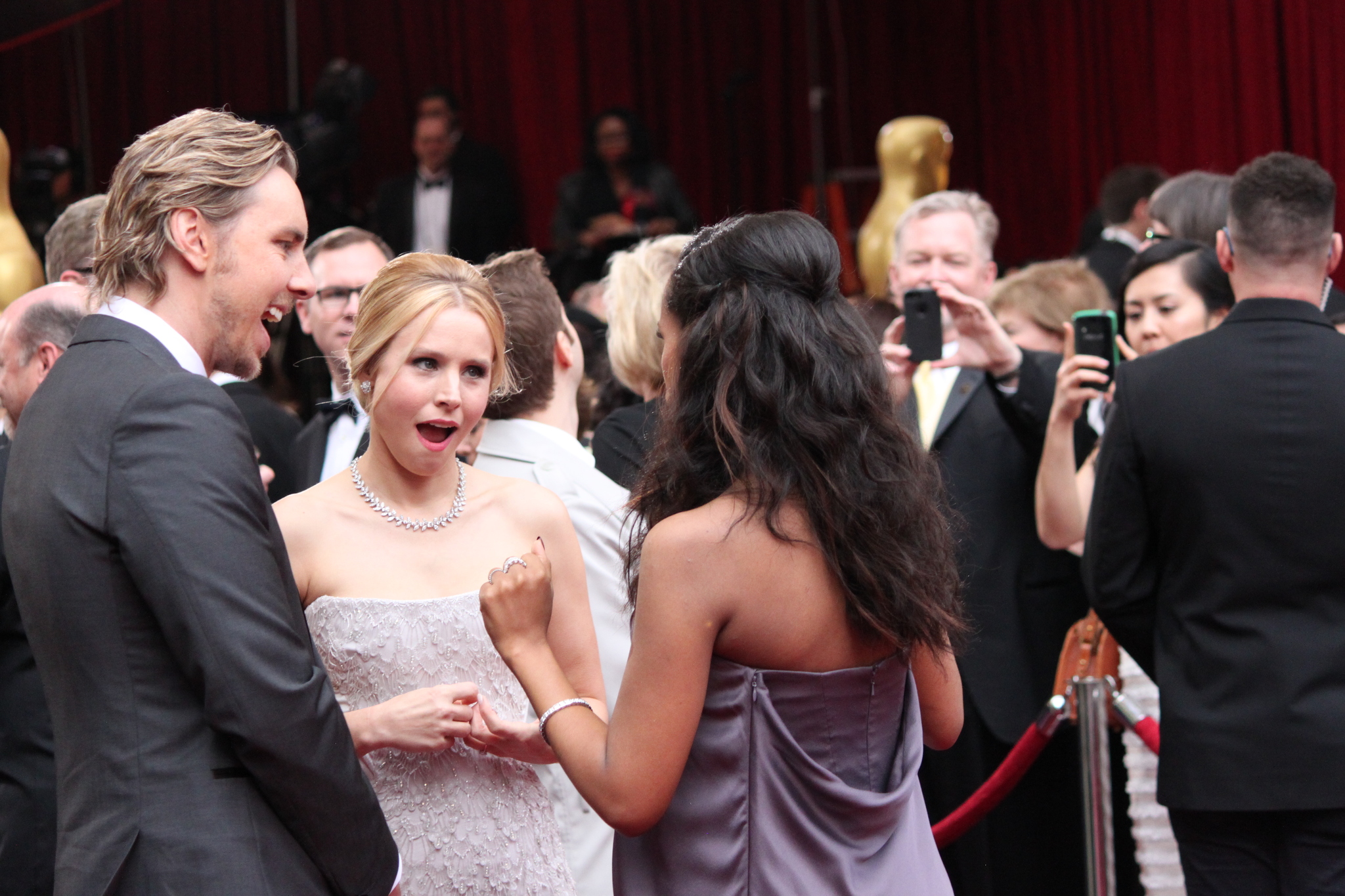 Kristen Bell, Kerry Washington and Dax Shepard