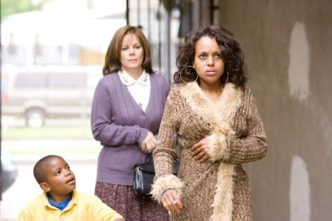 Still of Marcia Gay Harden and Kerry Washington in The Dead Girl (2006)