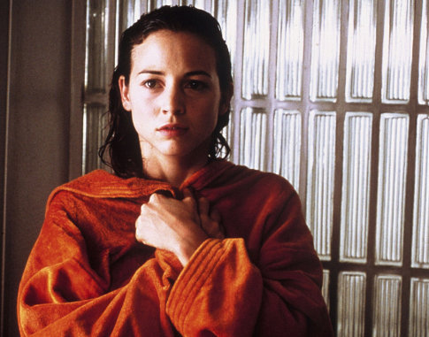Still of Leonor Watling in Hable con ella (2002)