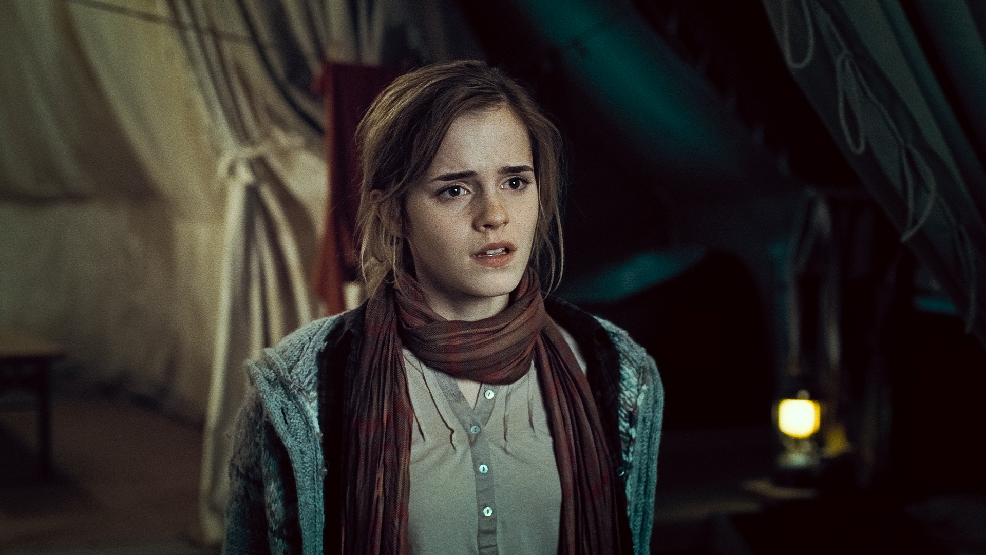 Still of Emma Watson in Haris Poteris ir mirties relikvijos. 1 dalis (2010)