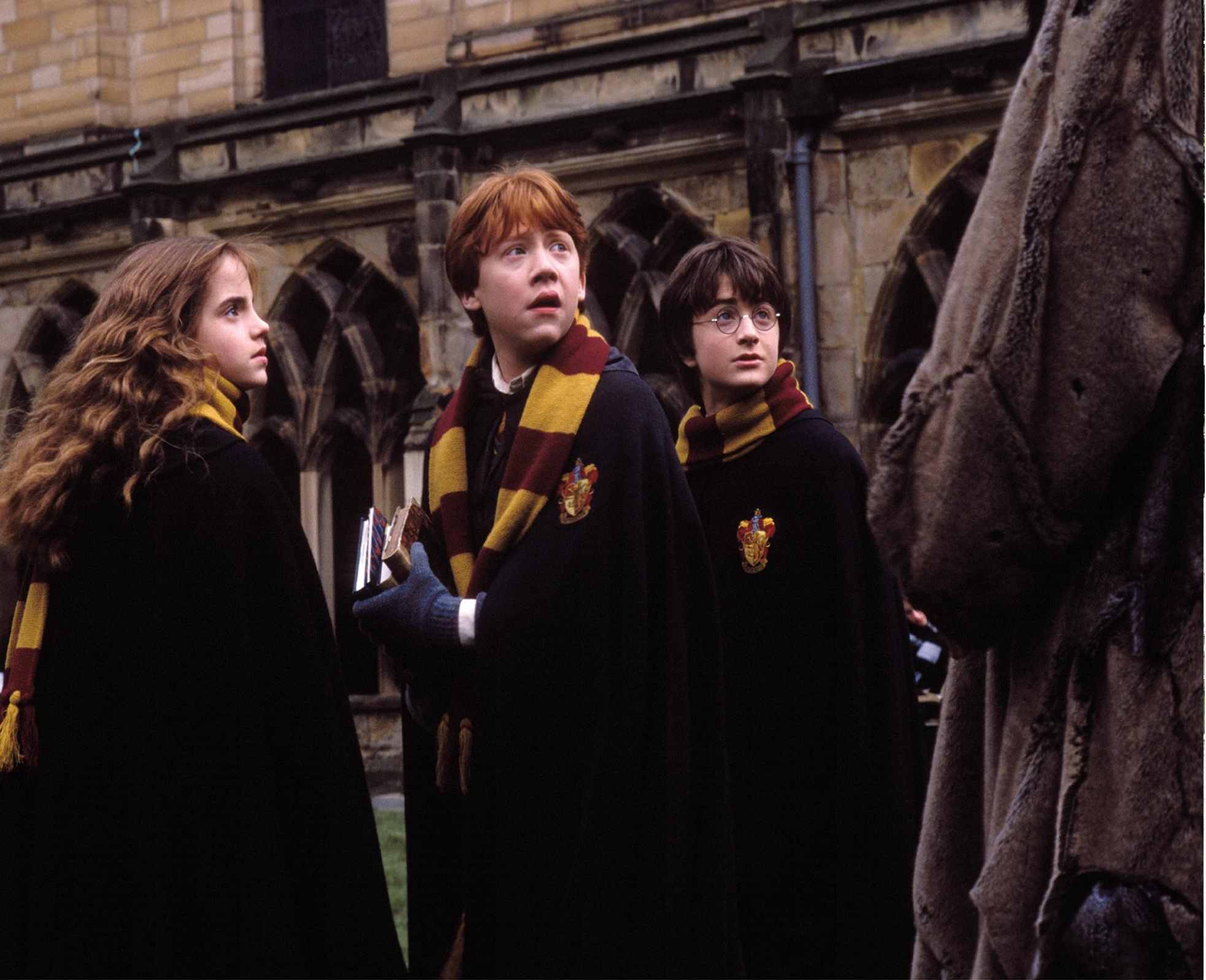 Still of Rupert Grint, Daniel Radcliffe and Emma Watson in Haris Poteris ir paslapciu kambarys (2002)