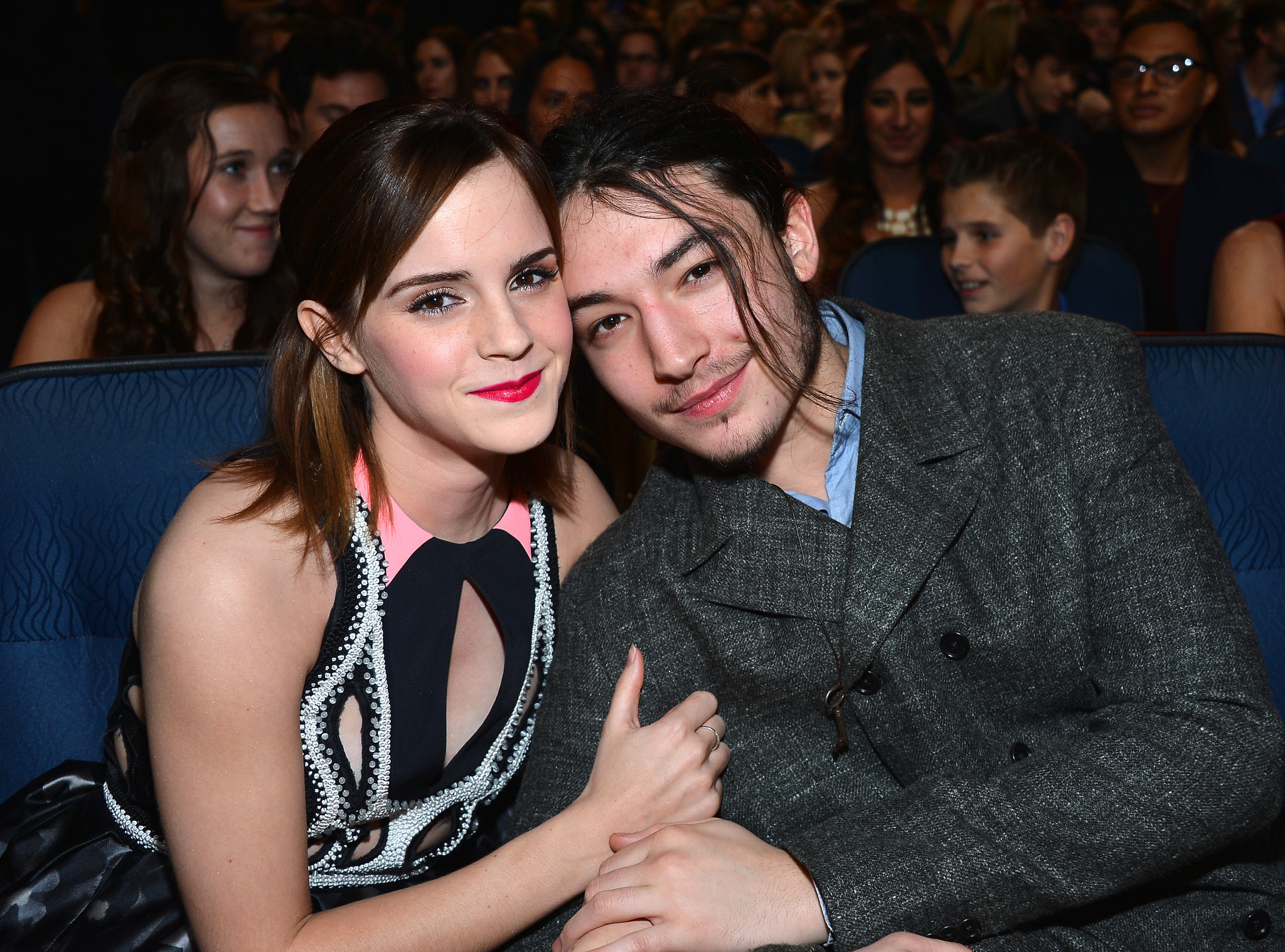 Emma Watson and Ezra Miller at event of The 39th Annual People's Choice Awards (2013)