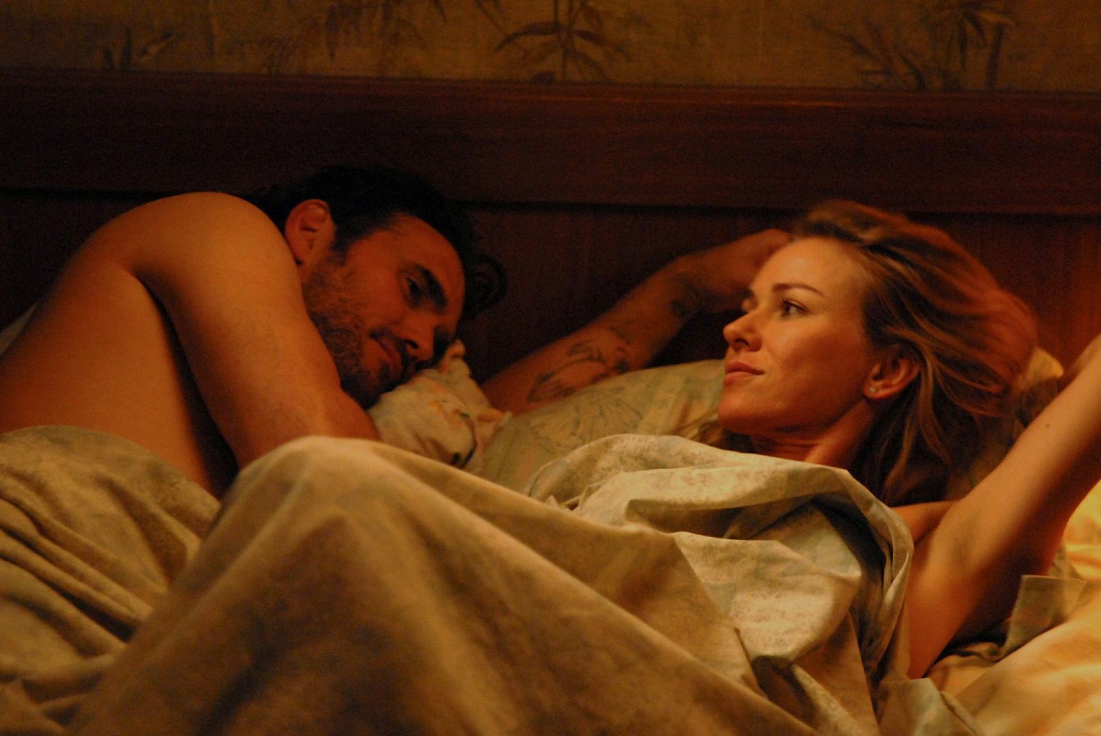 Still of Matt Dillon and Naomi Watts in Sunlight Jr. (2013)