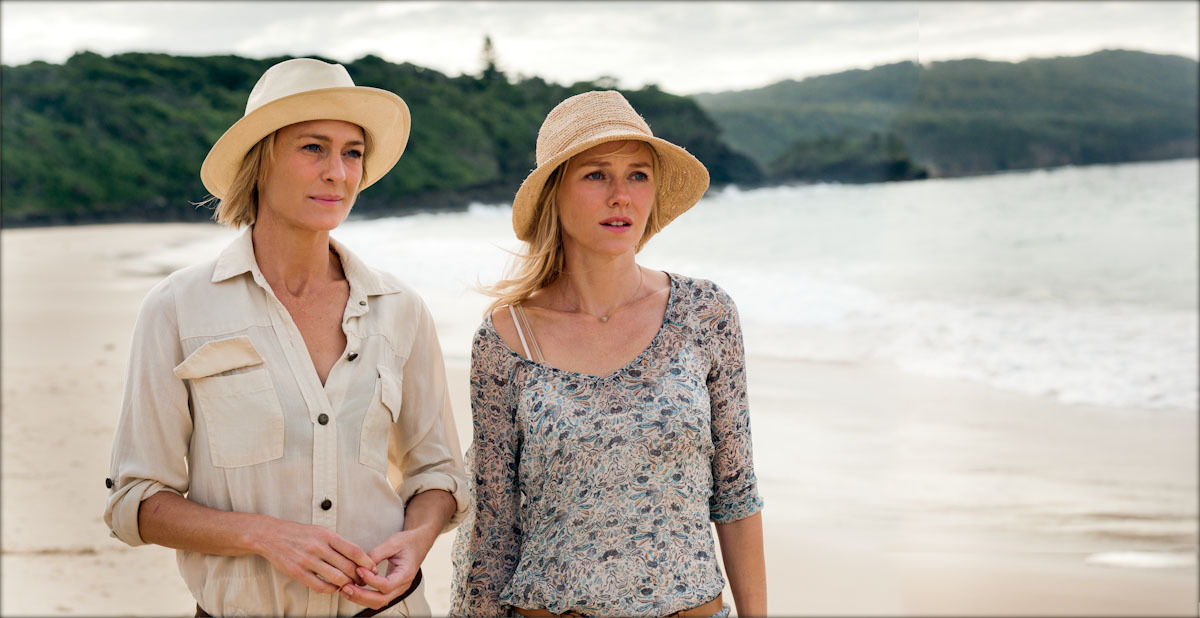 Still of Robin Wright and Naomi Watts in Perfect Mothers (2013)