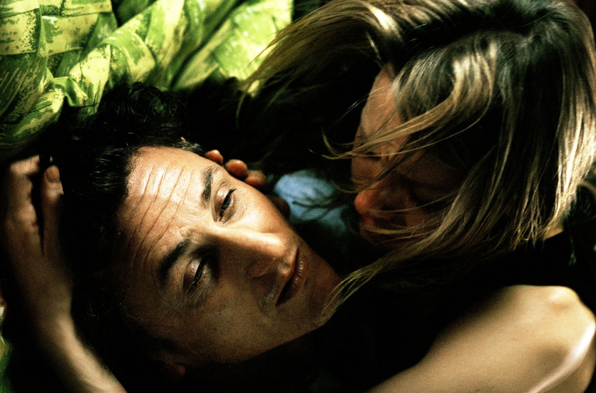 Still of Sean Penn and Naomi Watts in 21 gramas (2003)