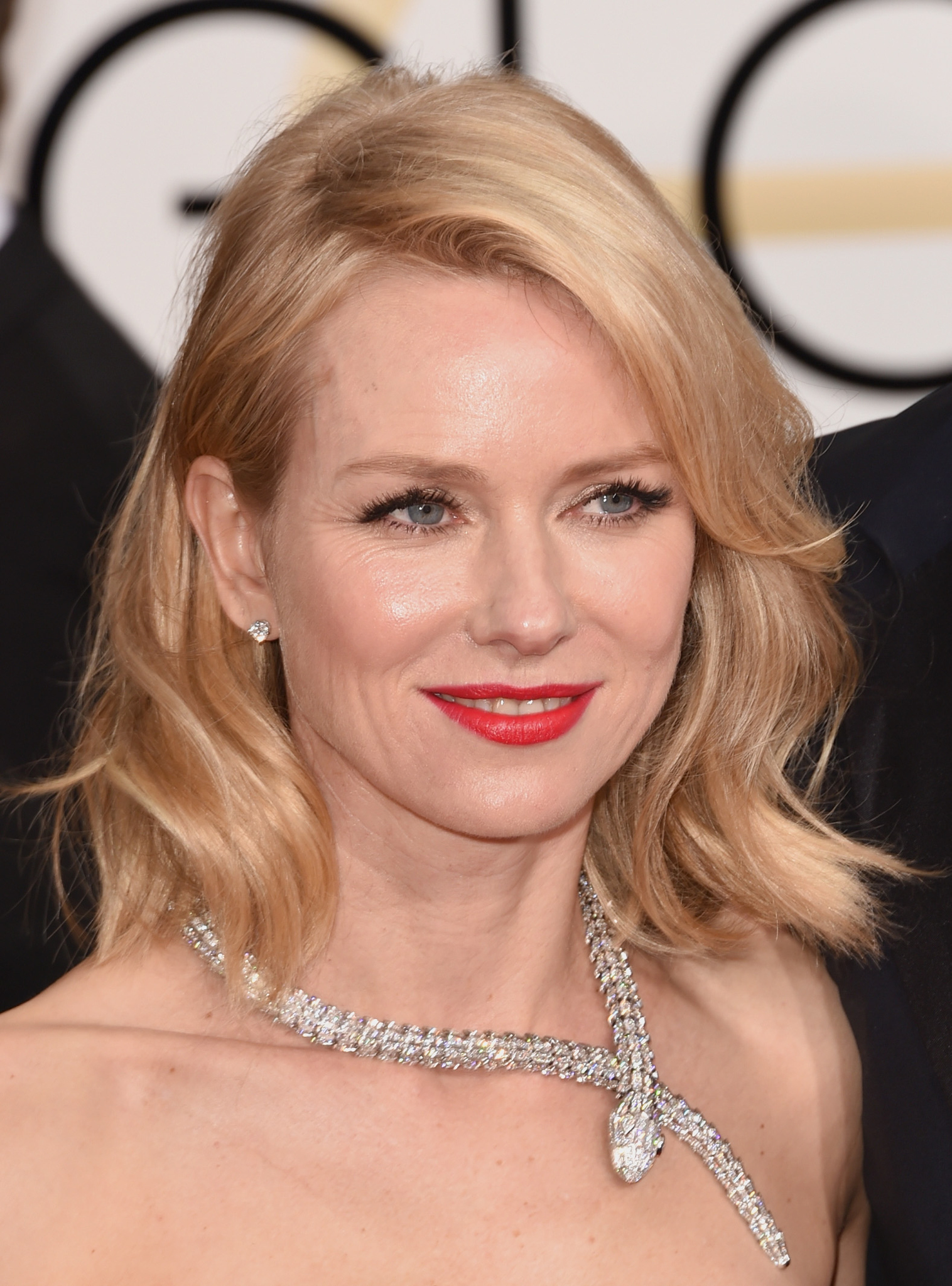 Naomi Watts at event of The 72nd Annual Golden Globe Awards (2015)