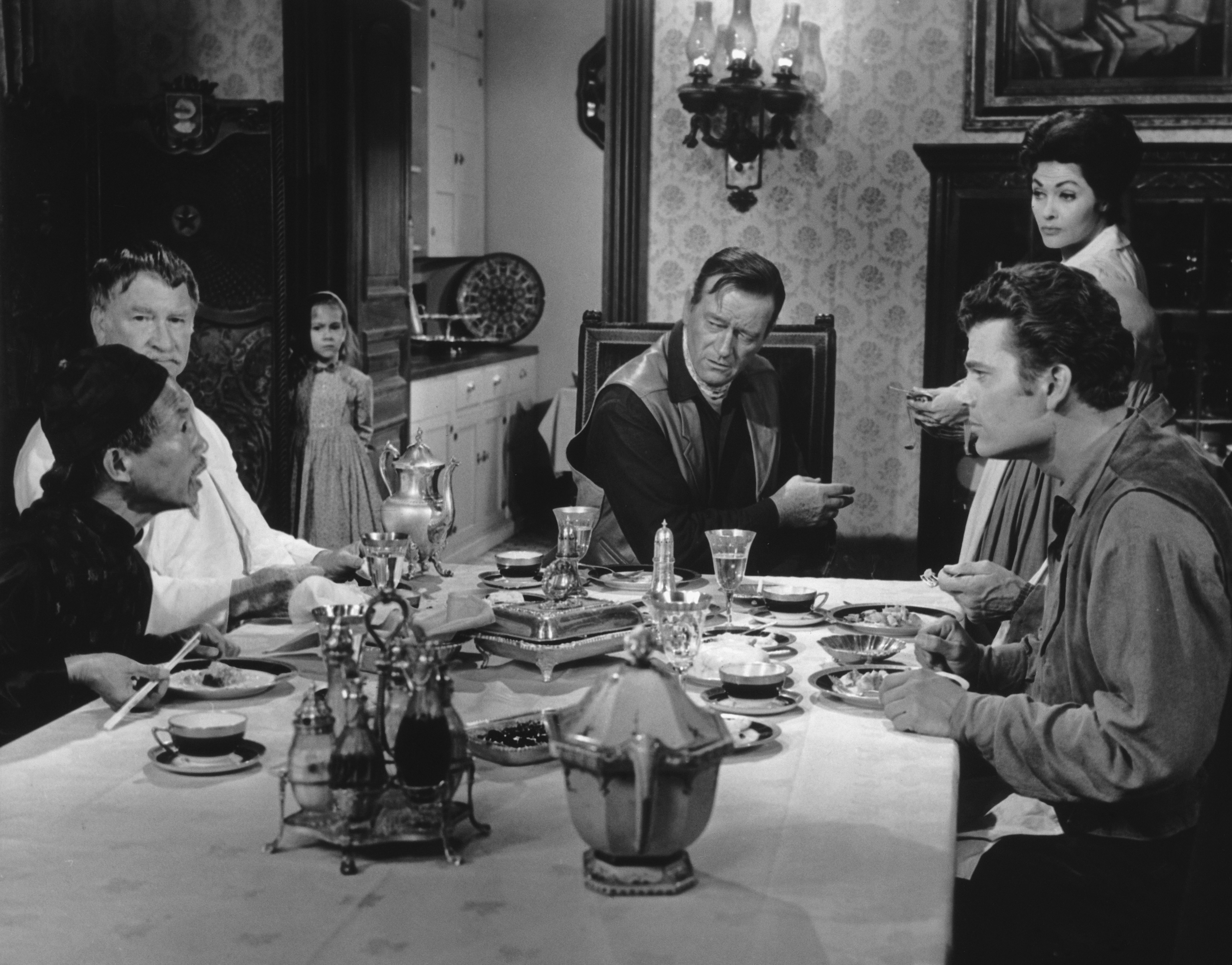 Still of John Wayne, Yvonne De Carlo, Patrick Wayne and Chill Wills in McLintock! (1963)