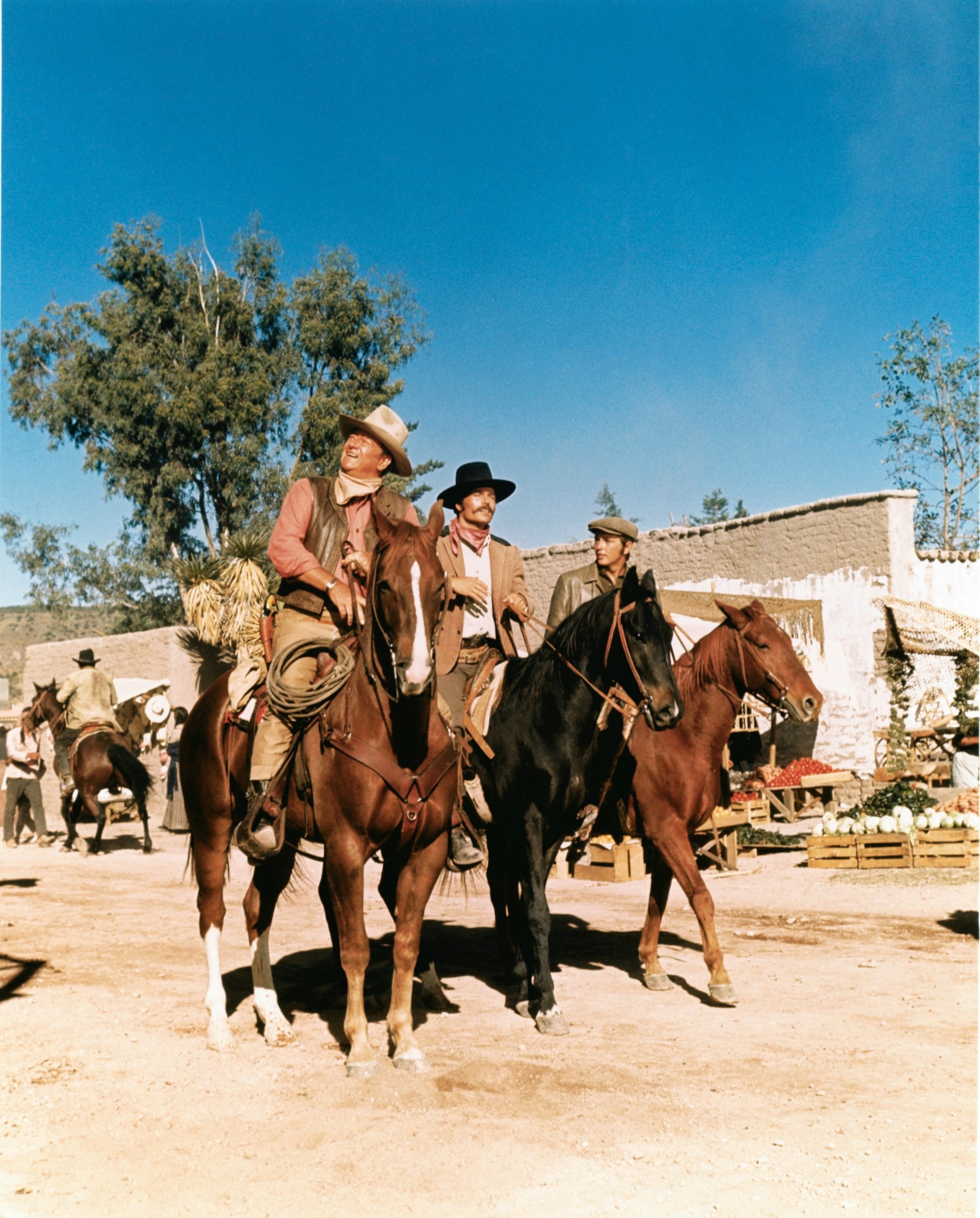 Still of John Wayne, Christopher Mitchum and Patrick Wayne in Big Jake (1971)