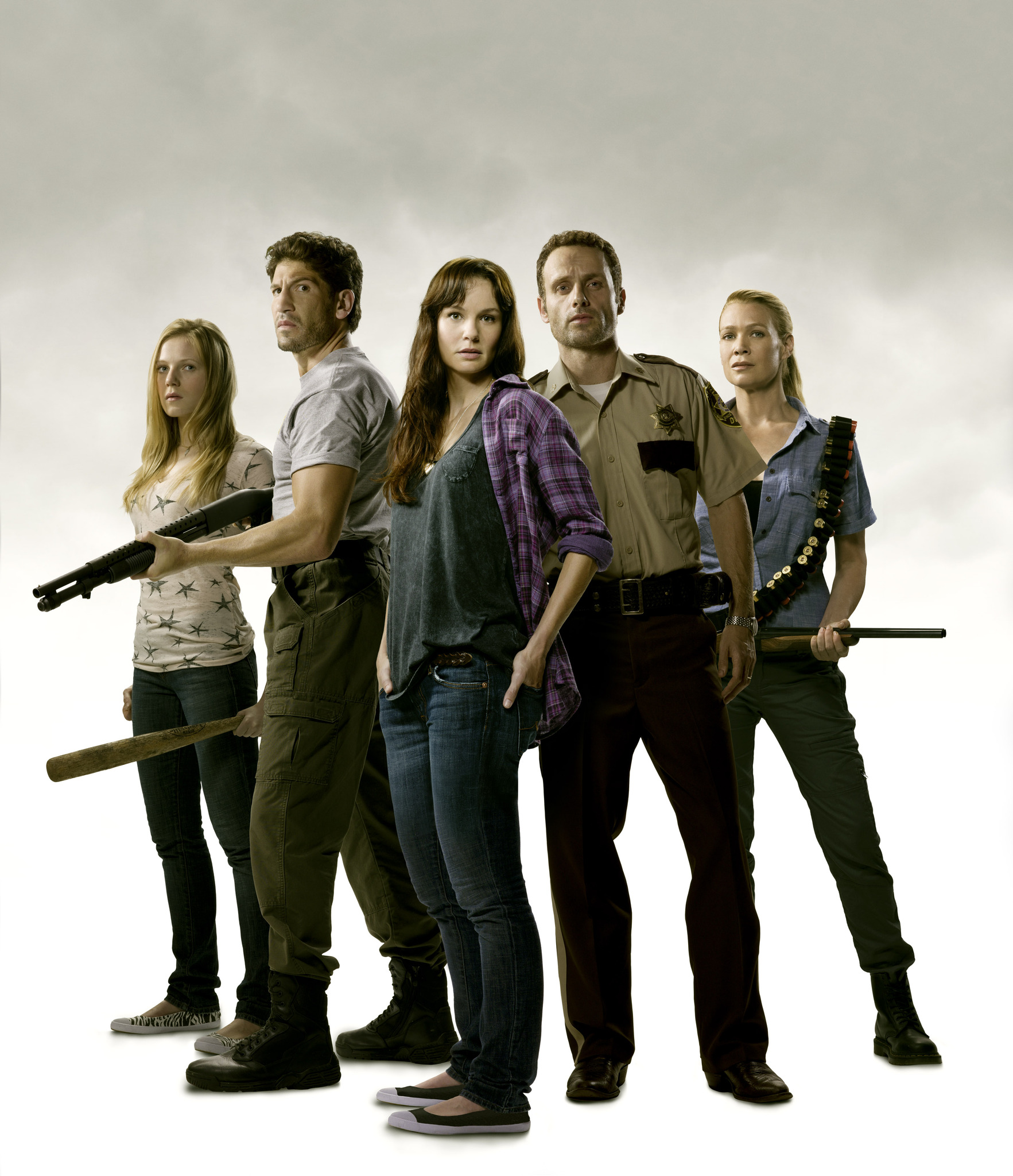 Still of Laurie Holden, Andrew Lincoln, Sarah Wayne Callies and Jon Bernthal in Vaiksciojantys negyveliai (2010)