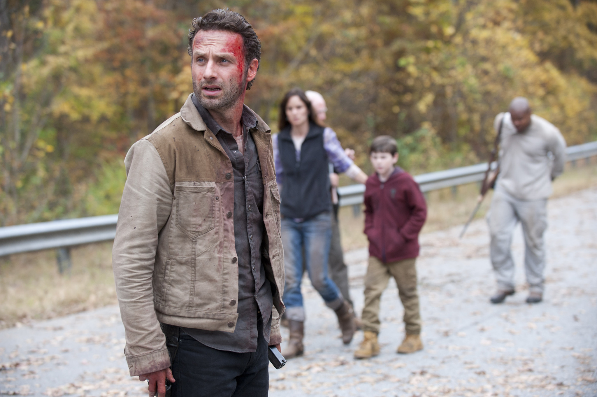 Still of Andrew Lincoln, Sarah Wayne Callies and Chandler Riggs in Vaiksciojantys negyveliai (2010)