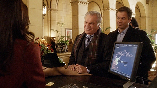 Still of Robert Wagner and Michael Weatherly in NCIS: Naval Criminal Investigative Service (2003)