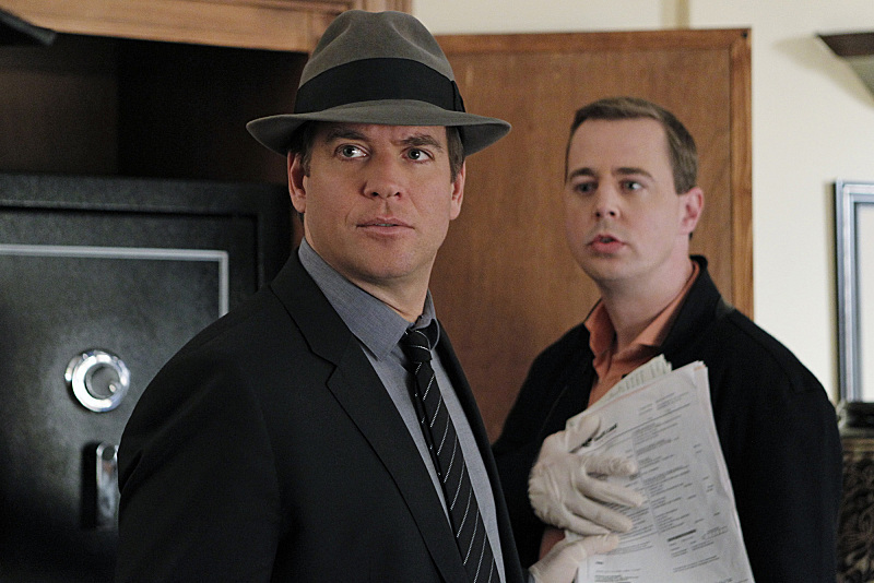 Still of Sean Murray and Michael Weatherly in NCIS: Naval Criminal Investigative Service (2003)