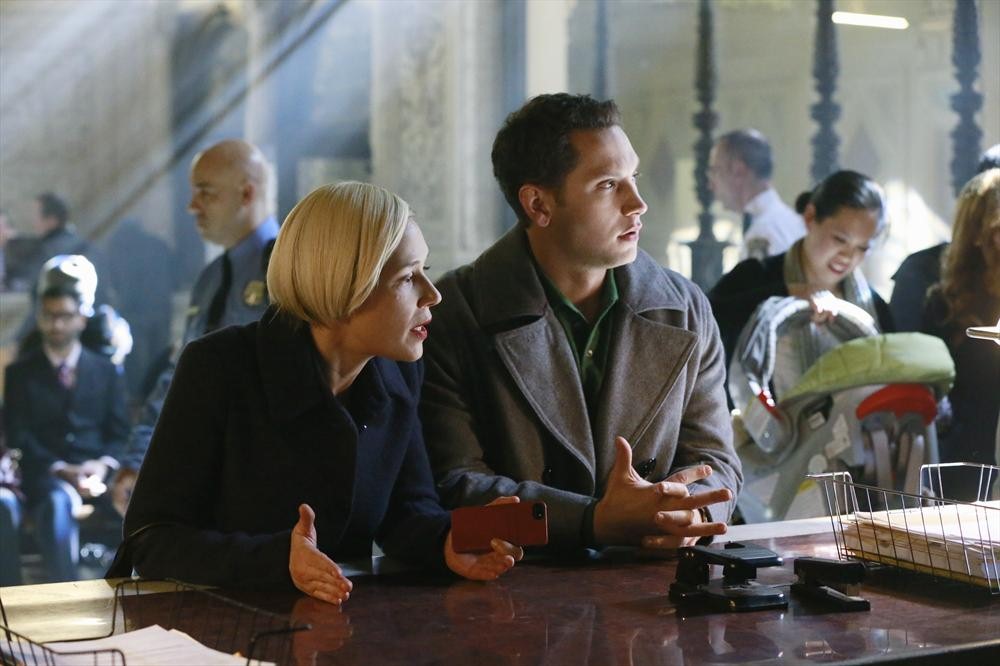 Still of Liza Weil and Matt McGorry in How to Get Away with Murder (2014)